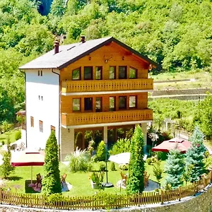 Alexander Bed & Breakfast